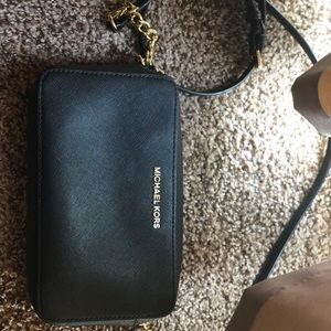 Michael Kors Crossbody Black Leather ✨✨